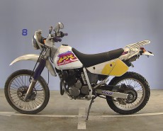 Suzuki DR250